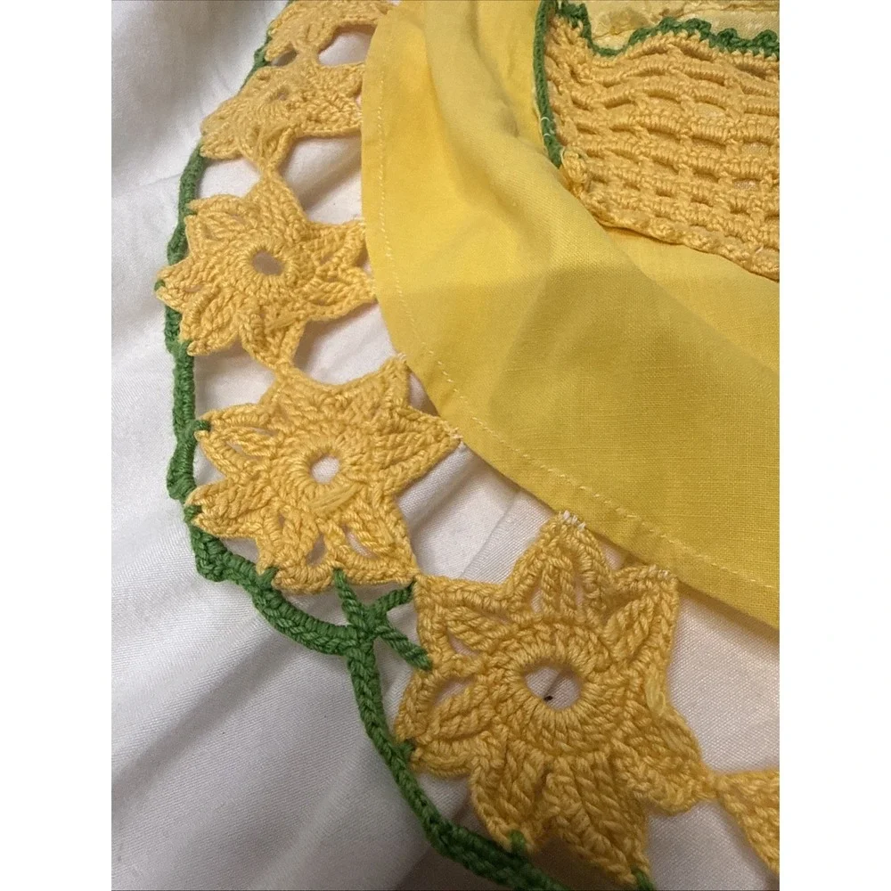 Vintage Sunshine Half Apron Yellow Crochet Floral Apron Pocket Retro MadMen Wife